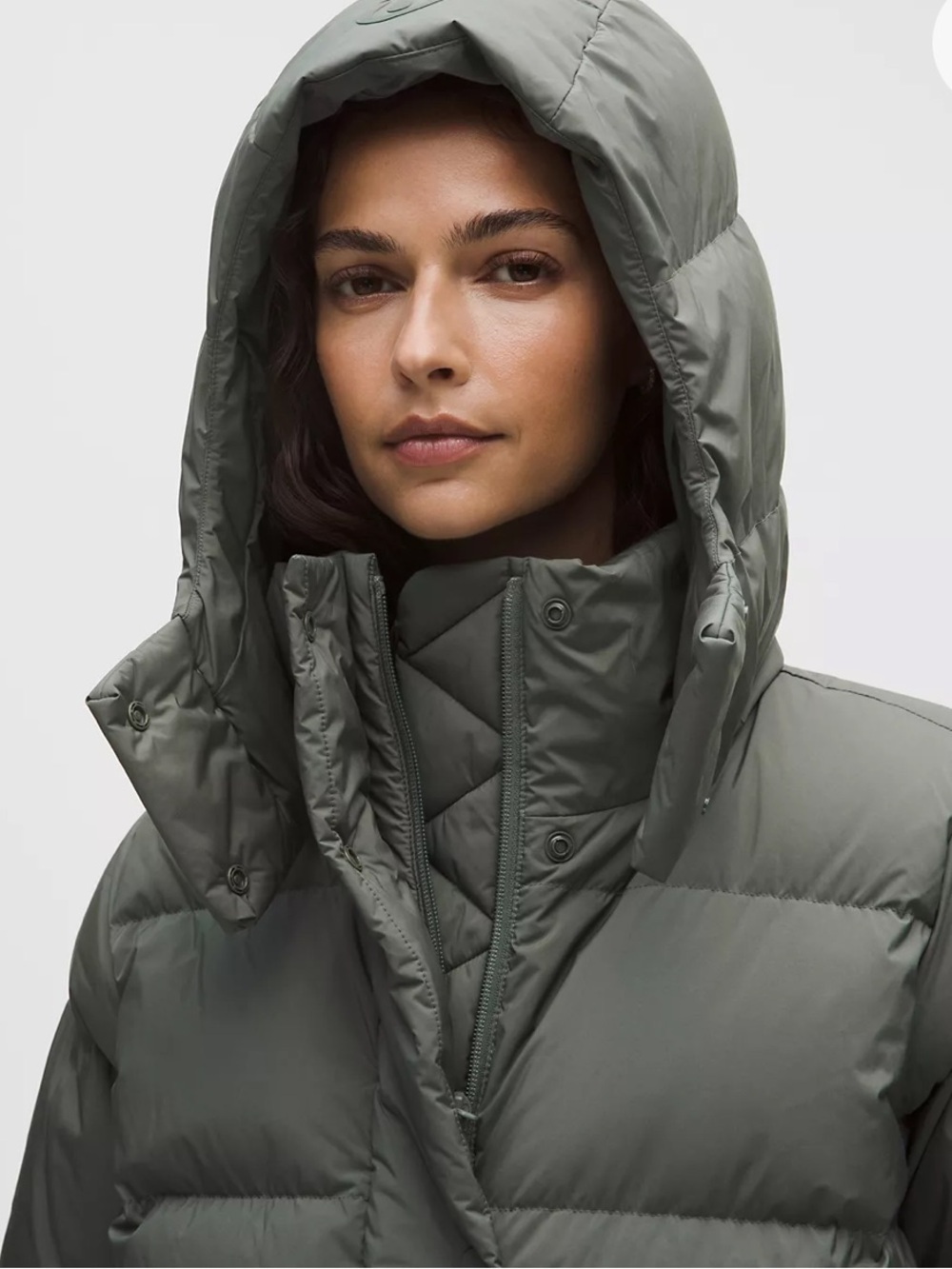 Women's Wunder Puff
600-Down-Fill Quilted Hooded Puffer Jacket - Sage Green - Picture 3 of 9